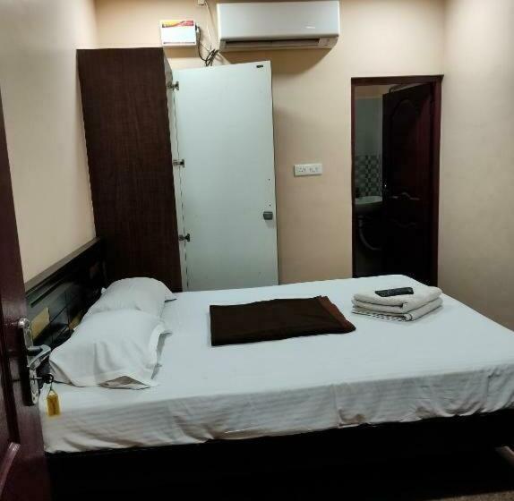 פונדיצ'רי Dream Stay Guest House מראה חיצוני תמונה